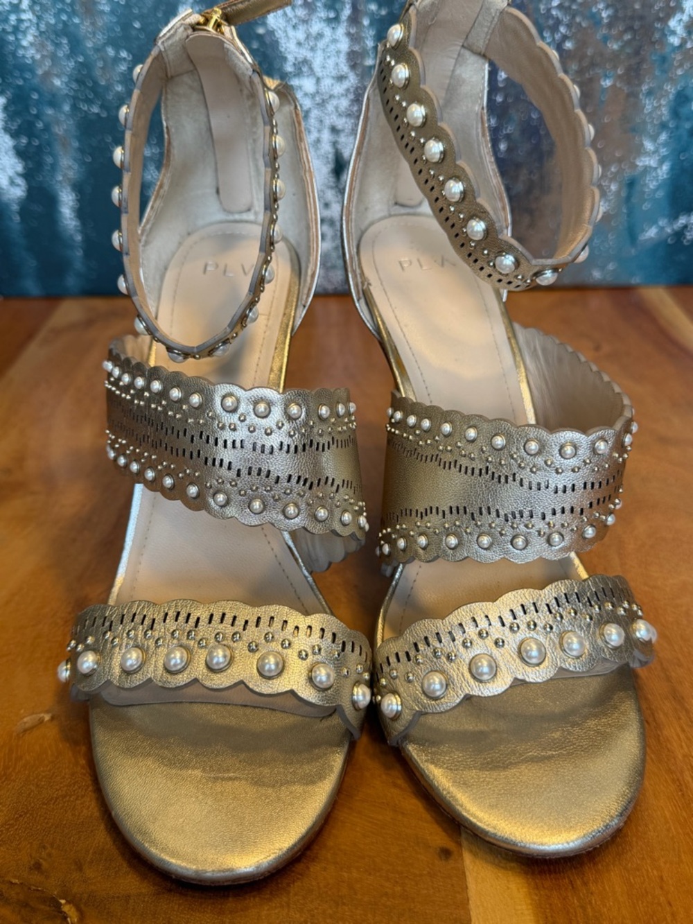 PLV Dressy Gold/White Pearl Embellished Heels 4” Size 9.5 (GUC) - Picture 11 of 16